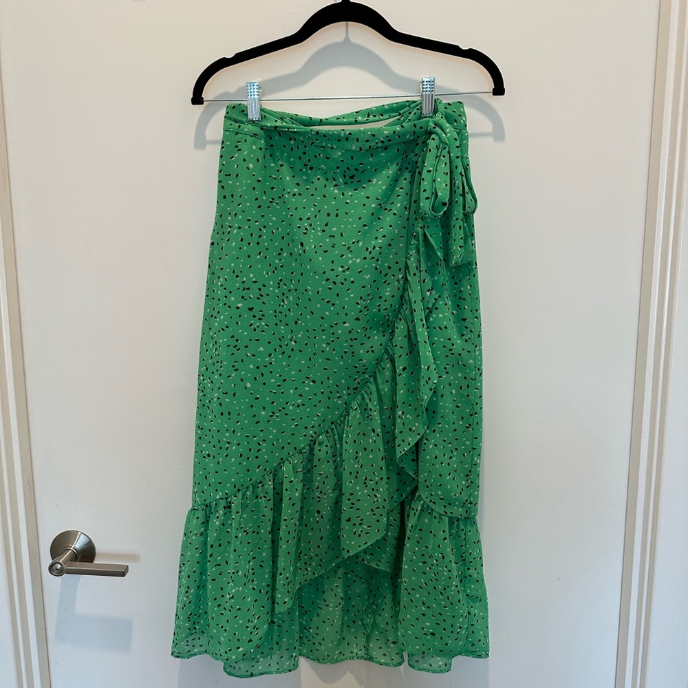 Flecked Flounce Wrap Midi Skirt
